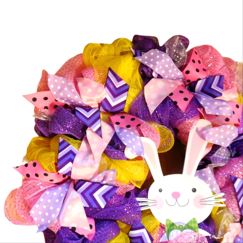 CUTE HANDMADE DECO MESH EASTER BUNNY WREATH - Picture 4 of 4